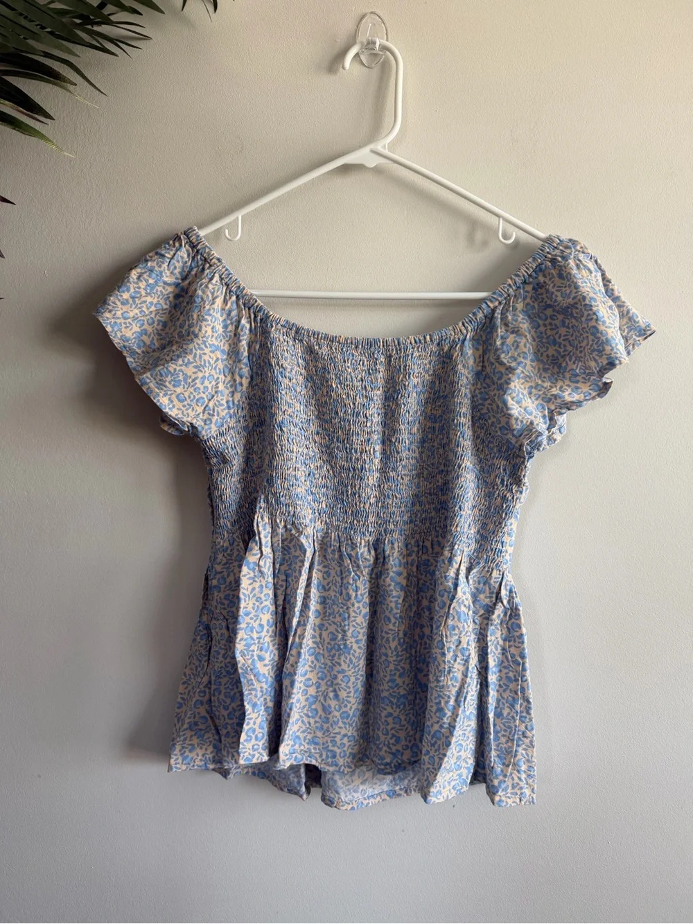 Blue Floral Off-Shoulder Ruching Peplum Blouse